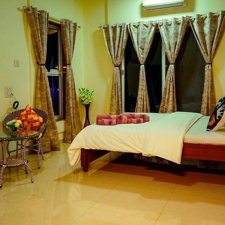 Spicy Mango Ocean Paradise - Luxurious Sea View Villa In Alibaug Christpada Exteriör bild