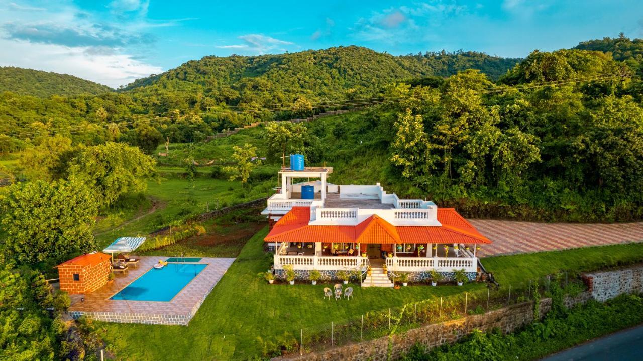 Spicy Mango Ocean Paradise - Luxurious Sea View Villa In Alibaug Christpada Exteriör bild
