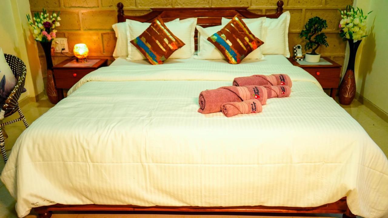 Spicy Mango Ocean Paradise - Luxurious Sea View Villa In Alibaug Christpada Exteriör bild