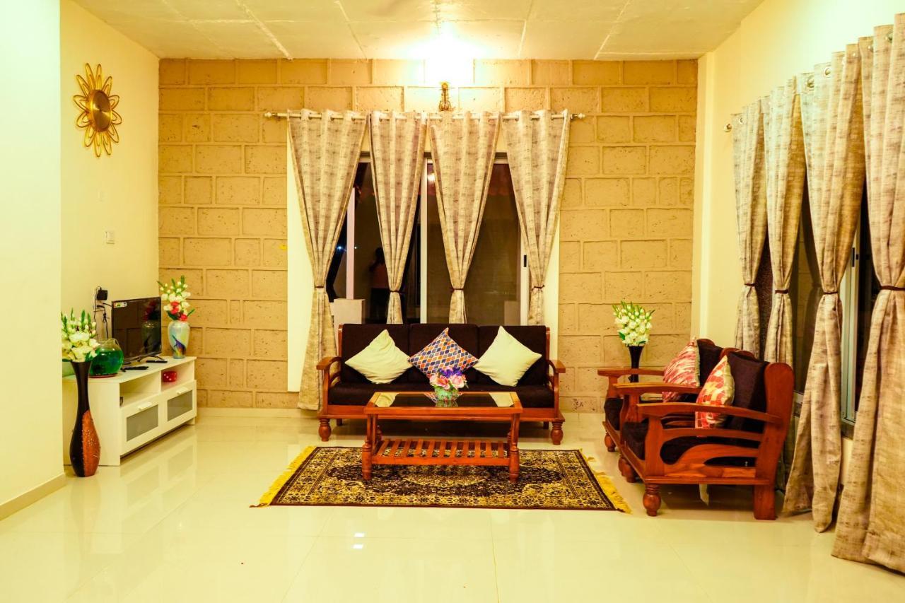 Spicy Mango Ocean Paradise - Luxurious Sea View Villa In Alibaug Christpada Exteriör bild