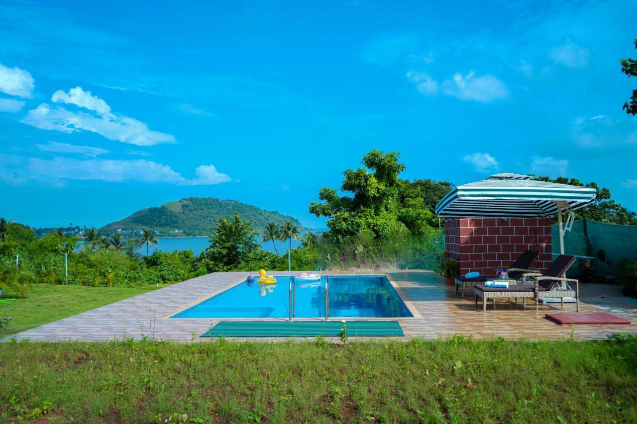 Spicy Mango Ocean Paradise - Luxurious Sea View Villa In Alibaug Christpada Exteriör bild