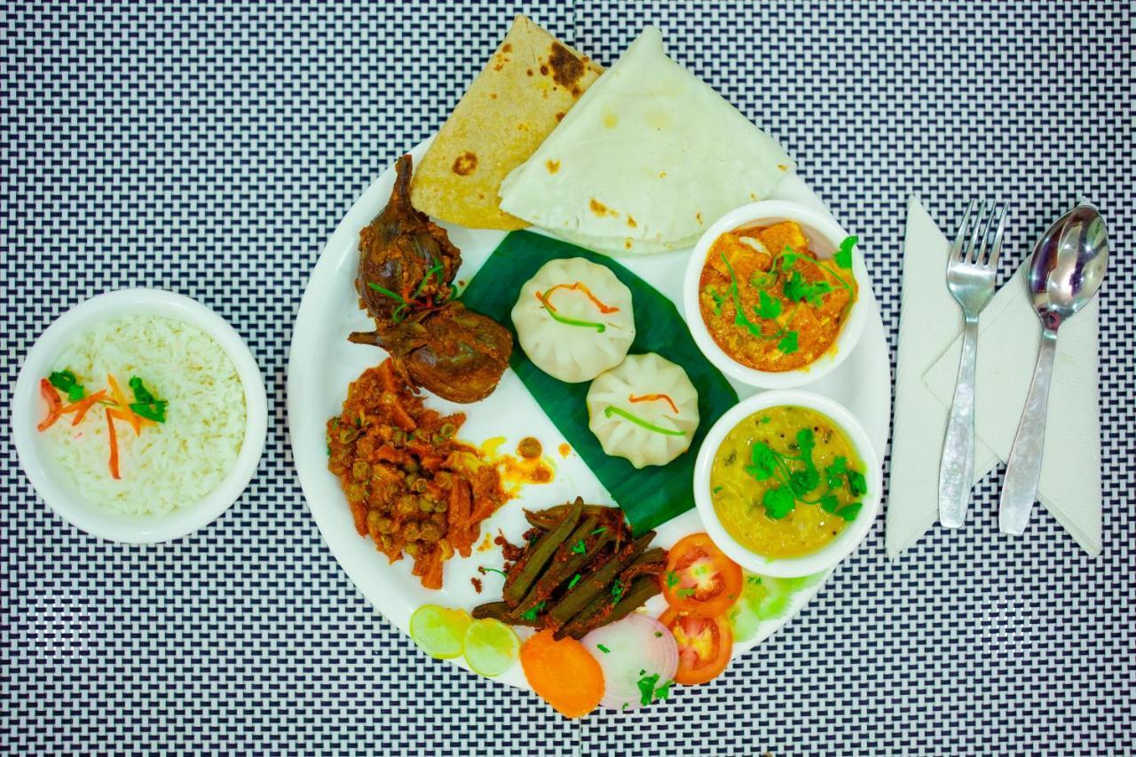 Spicy Mango Ocean Paradise - Luxurious Sea View Villa In Alibaug Christpada Exteriör bild