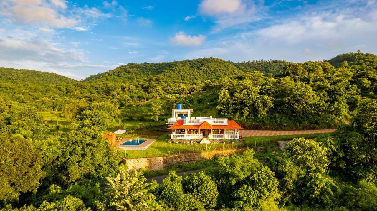 Spicy Mango Ocean Paradise - Luxurious Sea View Villa In Alibaug Christpada Exteriör bild